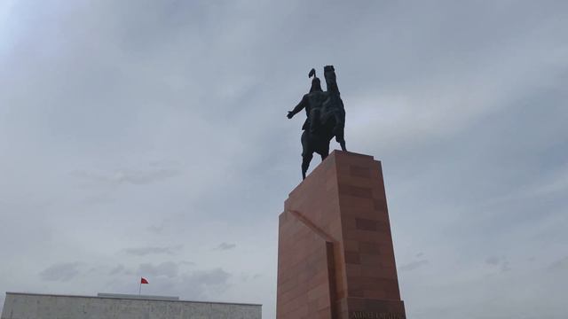 Площадь Ала-Тоо смотреть онлайн
