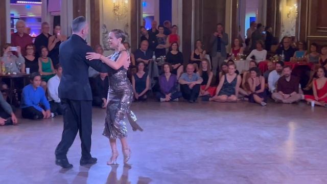 Lucila Cionci & Joe Corbata - Milonga 