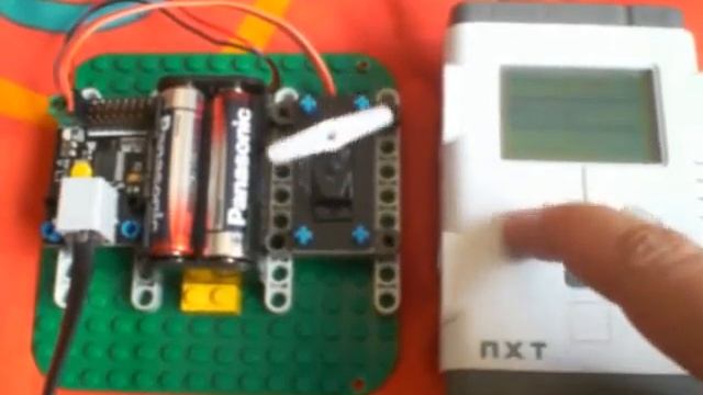 Lego Mindstorms NXT Robots, Java leJOS NXJ: Mindsensors NXTServo Support: Test with 1 RC Servo смотреть онлайн