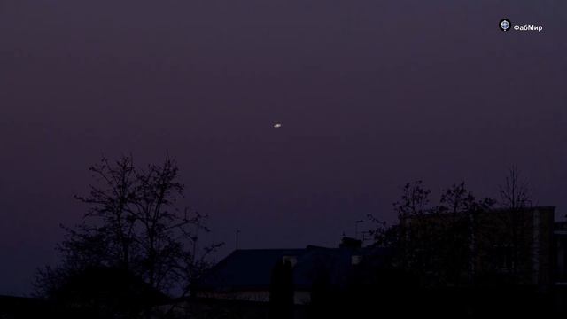 Как бы выглядел Сатурн вместо некоторых других планет Солнечной системы и Луны смотреть онлайн