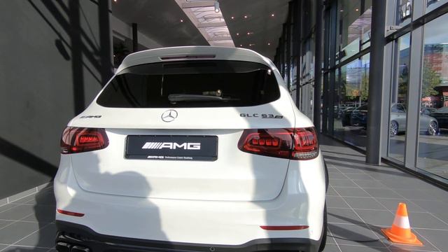 2021 New Mercedes AMG GLC 63 S Exterior смотреть онлайн