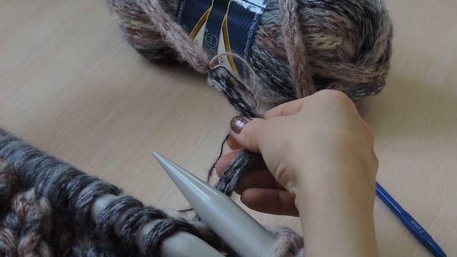 Вязание ТОЛСТОЙ ПРЯЖЕЙ. Кардиган. Трудности вязания толстой пряжей. смотреть онлайн