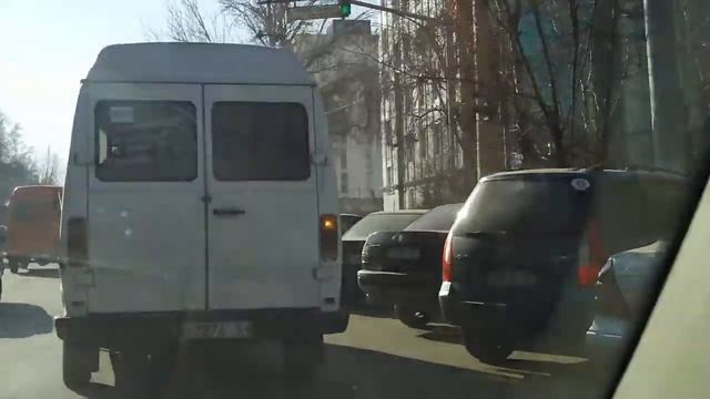 г.Бишкек январь 2014год,улицы города из окна автомобиля Такси смотреть онлайн
