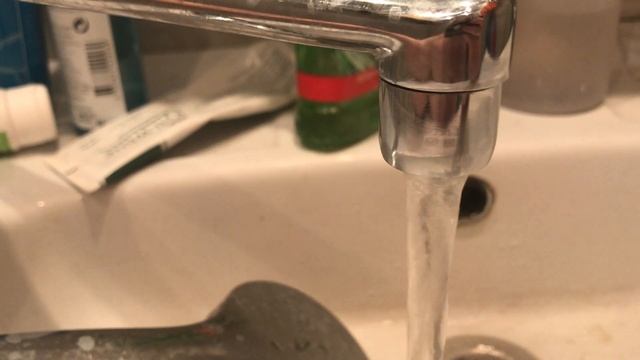 Шум из крана в ванной смотреть онлайн