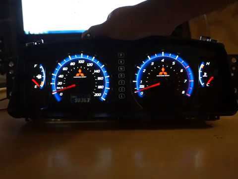 Mitsubishi Pajero Sport + красивые шкалы смотреть онлайн