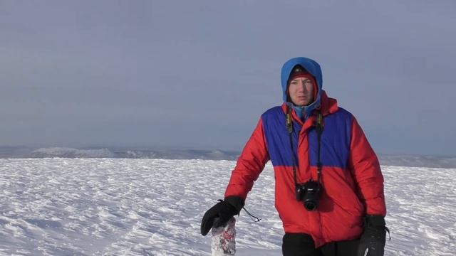 Стихи под рюкзаком. Мустай Карим. "Я поднимался на вершины гор..." смотреть онлайн