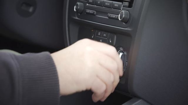 2015 Volkswagen Jetta SE 1.8T Review - AutoNation смотреть онлайн