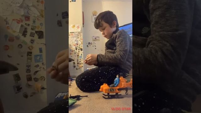Unboxing dinosaur attack adventure force play set смотреть онлайн