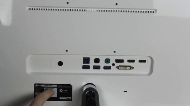 LG 29EA93 29" UltraWide Monitor Review смотреть онлайн