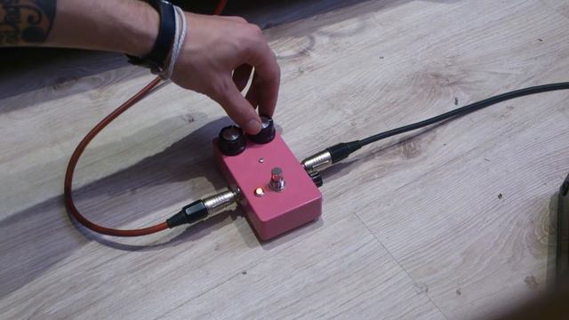 FUZZ - germanium transistors смотреть онлайн