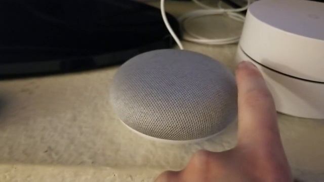 Google Home Mini Touch Gestures смотреть онлайн