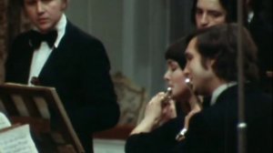 S.Richter plays Bach Concerto 6  in F major BWV 1057 (1/2)