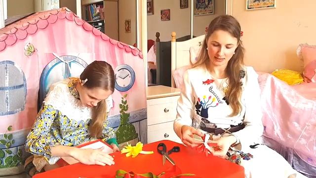 Цветы из бумаги своими руками для украшения праздника. Мастер-класс для детей. С 8 марта!