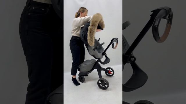 Как надеть зимний комплект на детскую коляску Stokke Xplory X смотреть онлайн