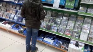 Родители не разрешили купить парню Playstation 3