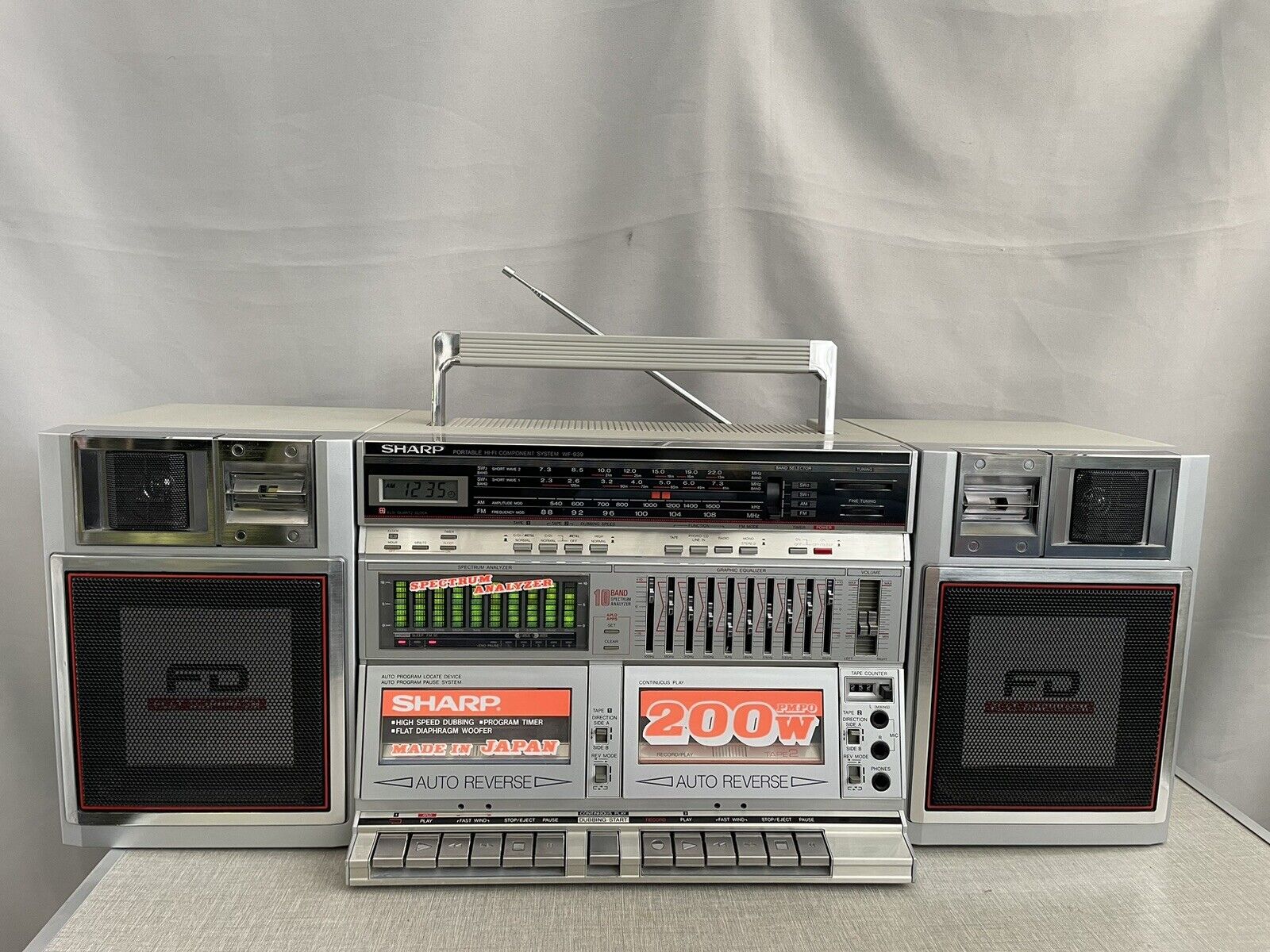 Sharp WF-939 Z(S) JAPAN Boombox Double Cassette Player Radio Record.-ЯПОНИЯ-1986 ГОД смотреть онлайн