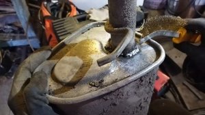 Как заварить глушитель обычной сваркой.