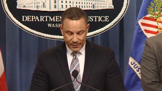 Five Charged Variously with Stalking, Harassing and Spying on U.S. Residents on Behalf of the PRC смотреть онлайн