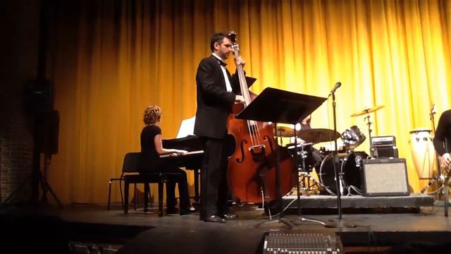 2016 Fenton HS Jazz Band 3 смотреть онлайн