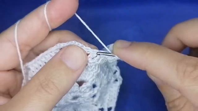 وحده كروشيه مربعه ع شكل ورده/مفرش ترابيزه/مفرش نيش/مفرش سرير смотреть онлайн