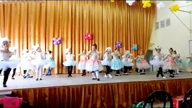 Танец Пастушек и Овечек Дивертисмент смотреть онлайн