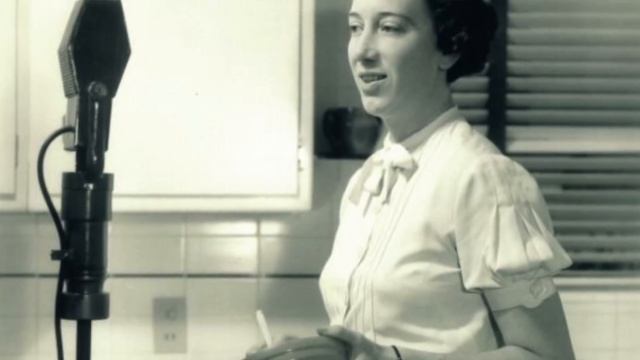 The Real Betty Crocker's Pineapple Upside Down Cake смотреть онлайн