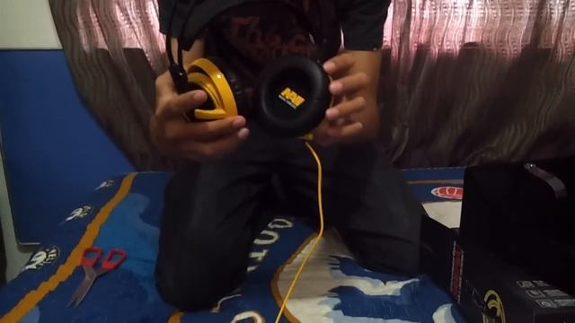 SteelSeries Siberia V2 Natus Vincere Edition смотреть онлайн