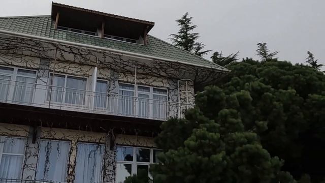 09 03 23г. ЦВЕТУЩАЯ Алушта/С Чатырдагской в Профессорский к морю/"Крымская Резиденция"/Обзор/Крым. смотреть онлайн
