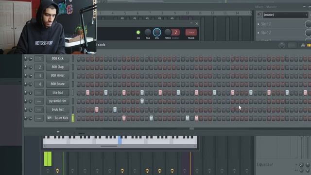 making an experimental beat with my analog synth! смотреть онлайн