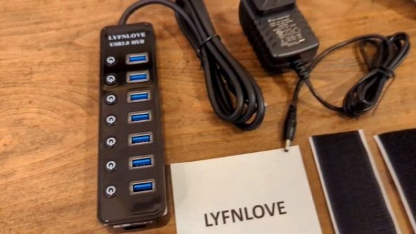 Review: USB Hub 3.0 Powered, LYFNLOVE USB Extender 7-Port Data USB Hub with Power Adapter