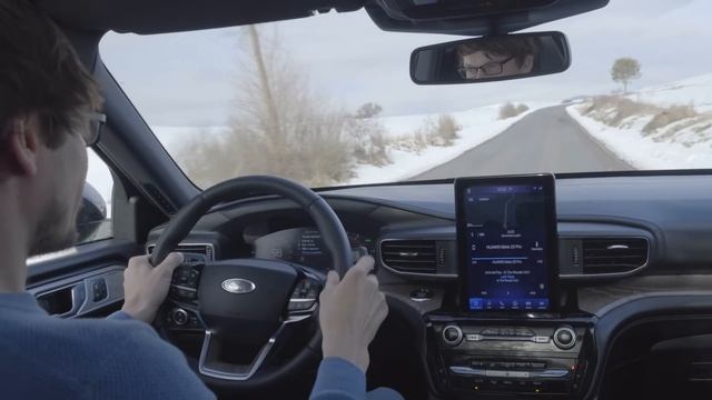 Ford Explorer 3,0 V6 Ecoboost PHEV Platinum - SUV - TEST - Garáž.tv - Šulko