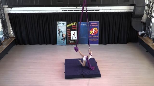 Ольга Россихина - Catwalk Dance Fest VIIl [pole dance, aerial] 14.05.17. смотреть онлайн