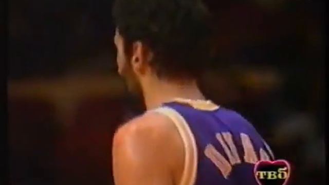 Vlade Divac - '90 Rookie Moments смотреть онлайн