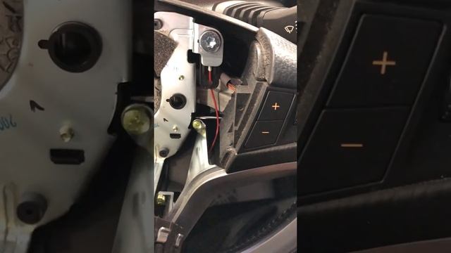 2008 Saturn Vue steering wheel air bag removal смотреть онлайн