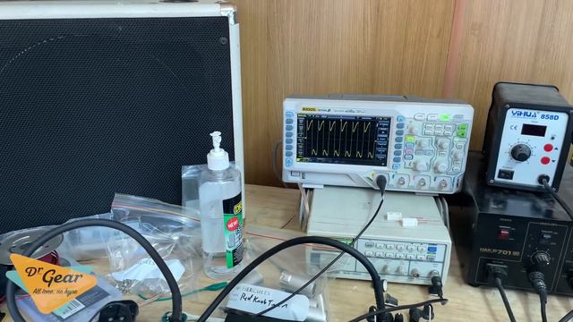 Fender Red Knob Twin - back from the dead with just 4 parts смотреть онлайн