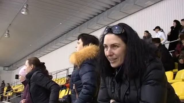 В Кузнецке прошла товарищеская встреча по хоккею. Март 2013 год. смотреть онлайн