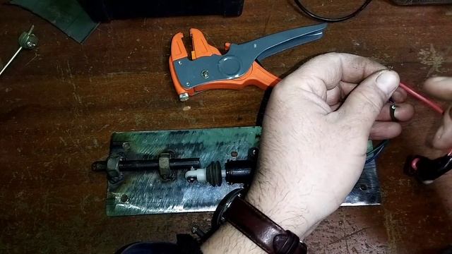 Электро замок в гараж. смотреть онлайн