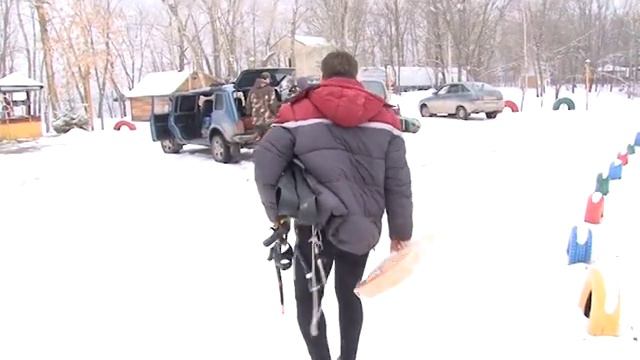 На Волге возобновились поиски утонувшей школьницы. смотреть онлайн