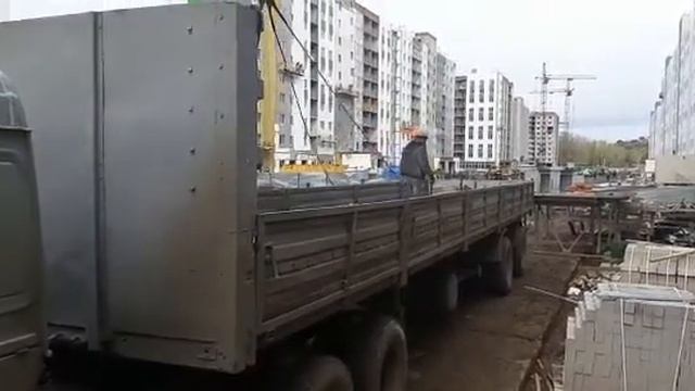 Отгрузка плит перекрытий очередному клиенту смотреть онлайн