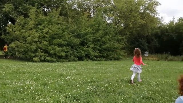 Прогулка по парку Коломенское смотреть онлайн