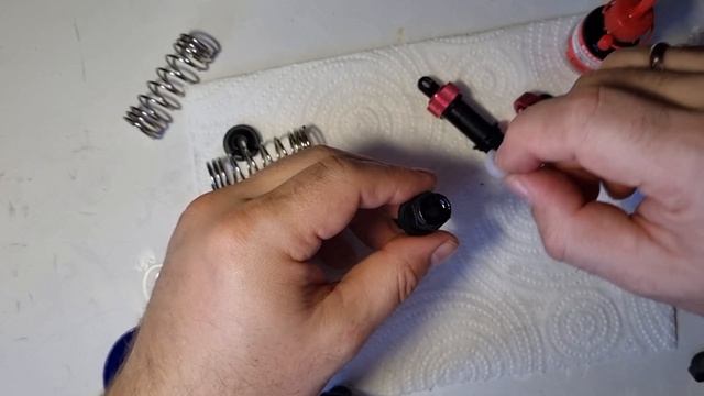 Заливаем амортизаторы для Rc модели (Mmax). Останется ли масло в амортизаторах?