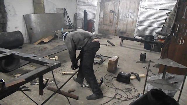 Сборка гусениц для вездехода. ТСН 74 смотреть онлайн