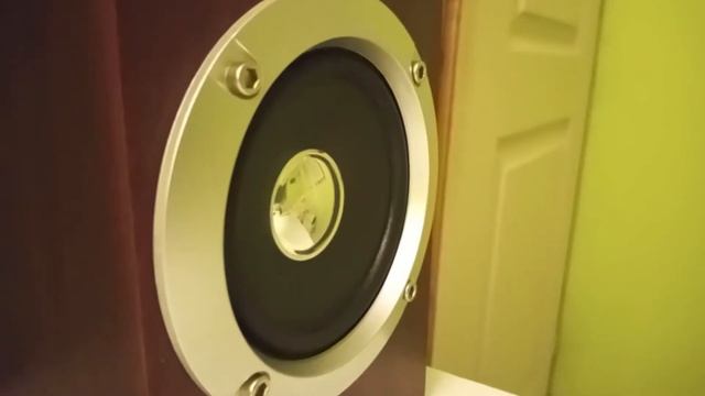 Genius SP HF280 unboxing and test смотреть онлайн