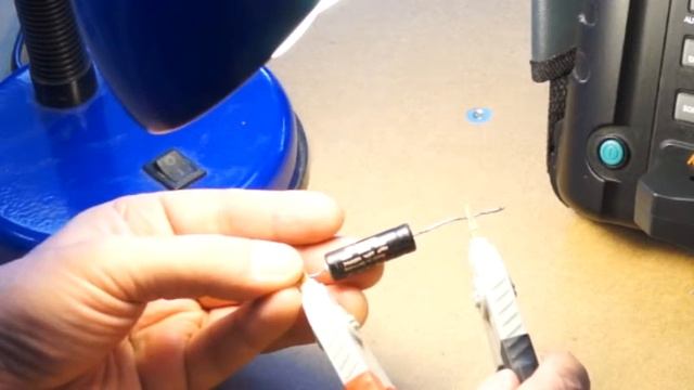 Тангенс угла потерь  K73-11, K73-16, K73-17 и  электролиты