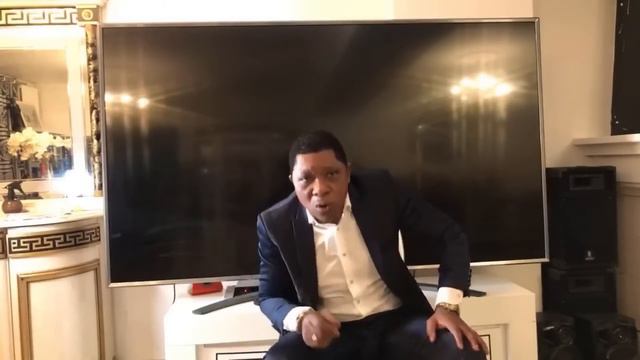 LAURENT ESSO PRÊT À TOUT ; IL FAIT DU CHANT*AGE À PAUL BIYA SUR L'ASSA**SSINAT DE JEANNE IRENE BIYA смотреть онлайн