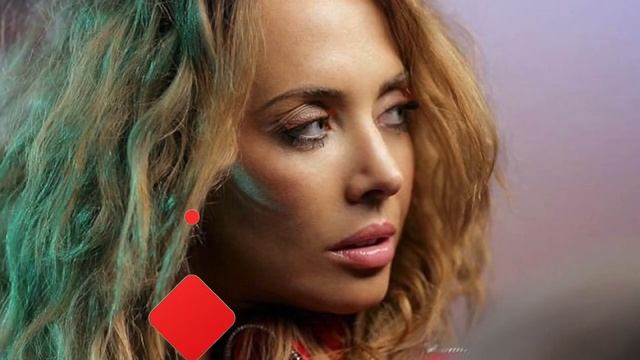 Навели порчу! В квартире звезды нашли нечто ужасное смотреть онлайн