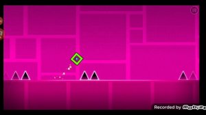 Я СКАЧАЛ ПЛАТНЫЙ Geometry Dash! Через: ЯНДЕКС! (GEOMETRY DASH)