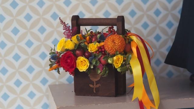 Коллекция к 1 сентября от ROOTS Flowers смотреть онлайн