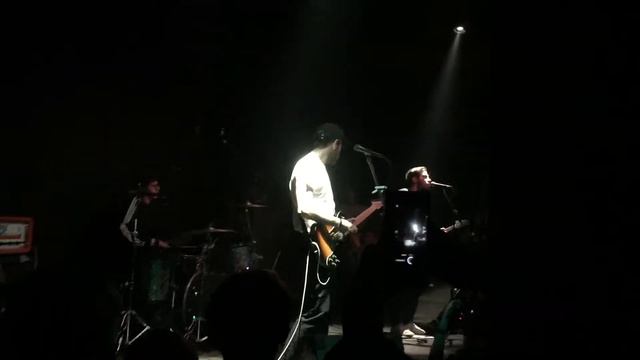 Пасош - Тебе не надо быть лучше смотреть онлайн