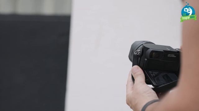 Camara Leica Q3 смотреть онлайн